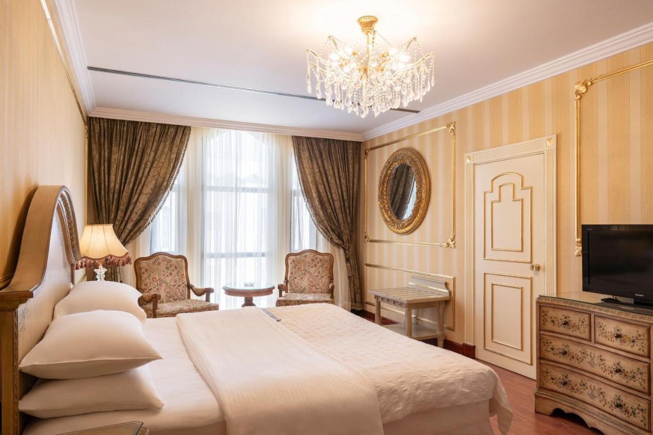 Le Meridien Medina Ngoại thất bức ảnh A room at the hotel