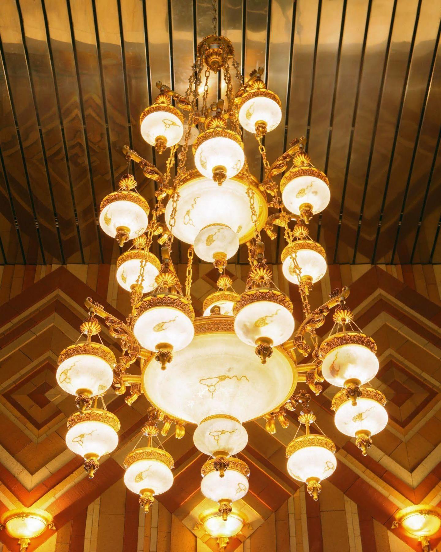 Le Meridien Medina Ngoại thất bức ảnh A chandelier